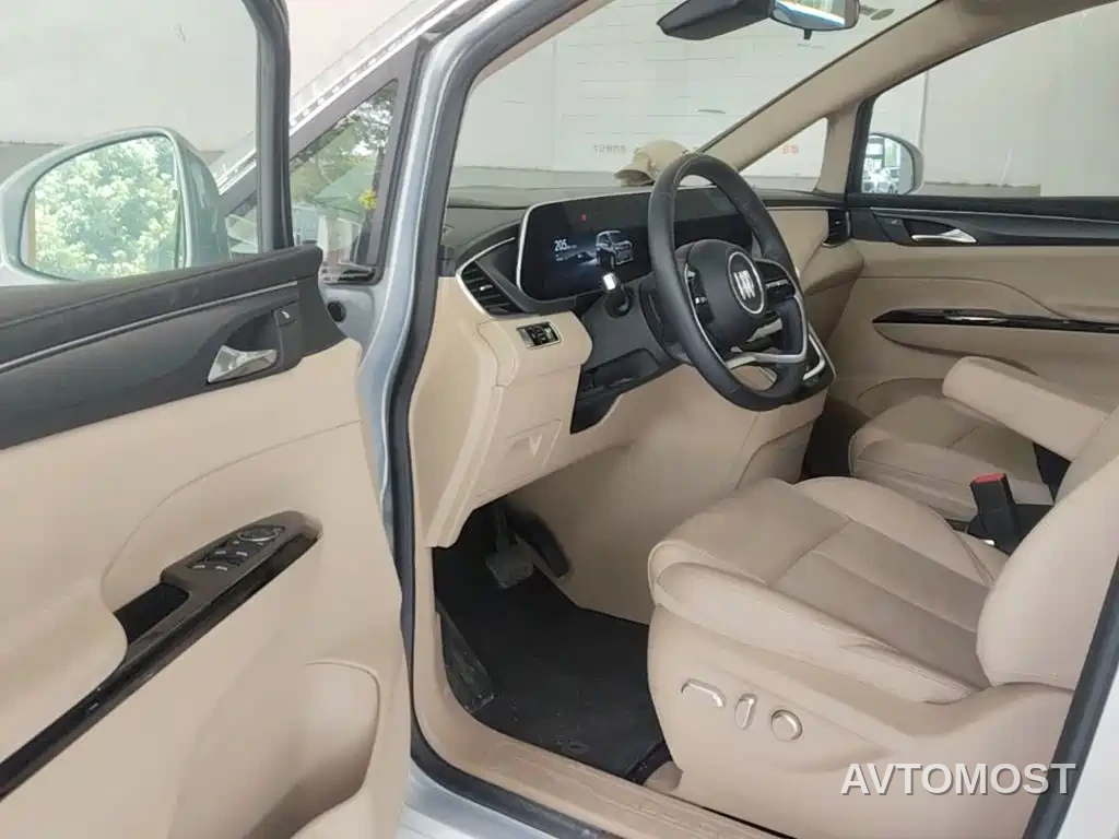 Buick GL8 New Energy 2025 Land Honor Premium Edition 7-Seater — фото 16