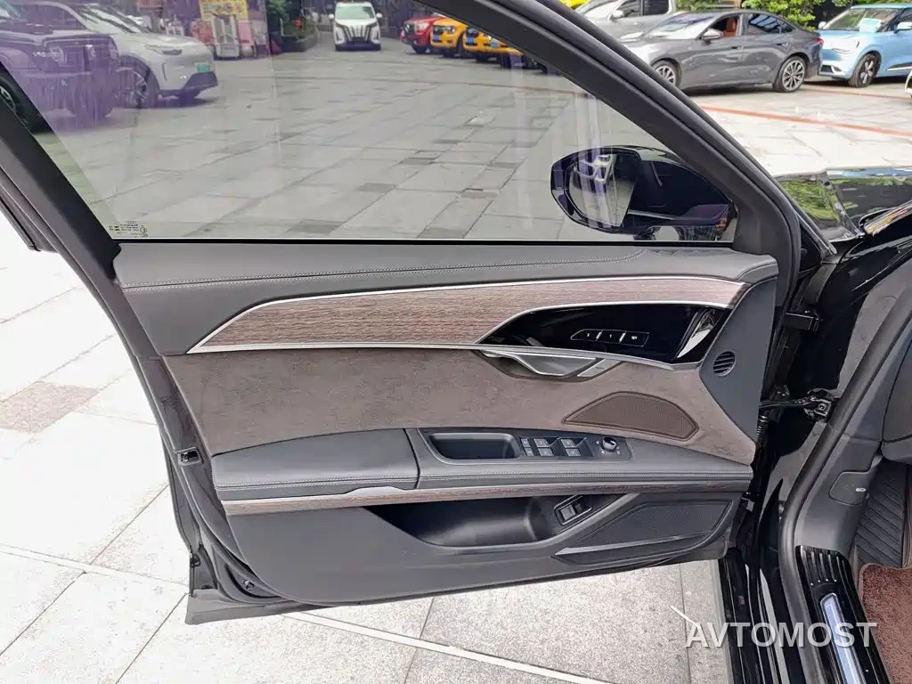 Audi A8 2023 A8L 55 TFSI quattro Flagship — фото 5