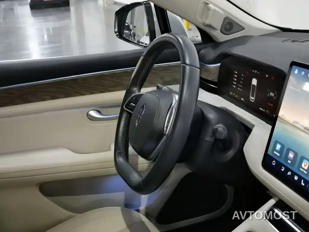 AITO M5 2022 Extended Range AWD Ultimate Edition — фото 20