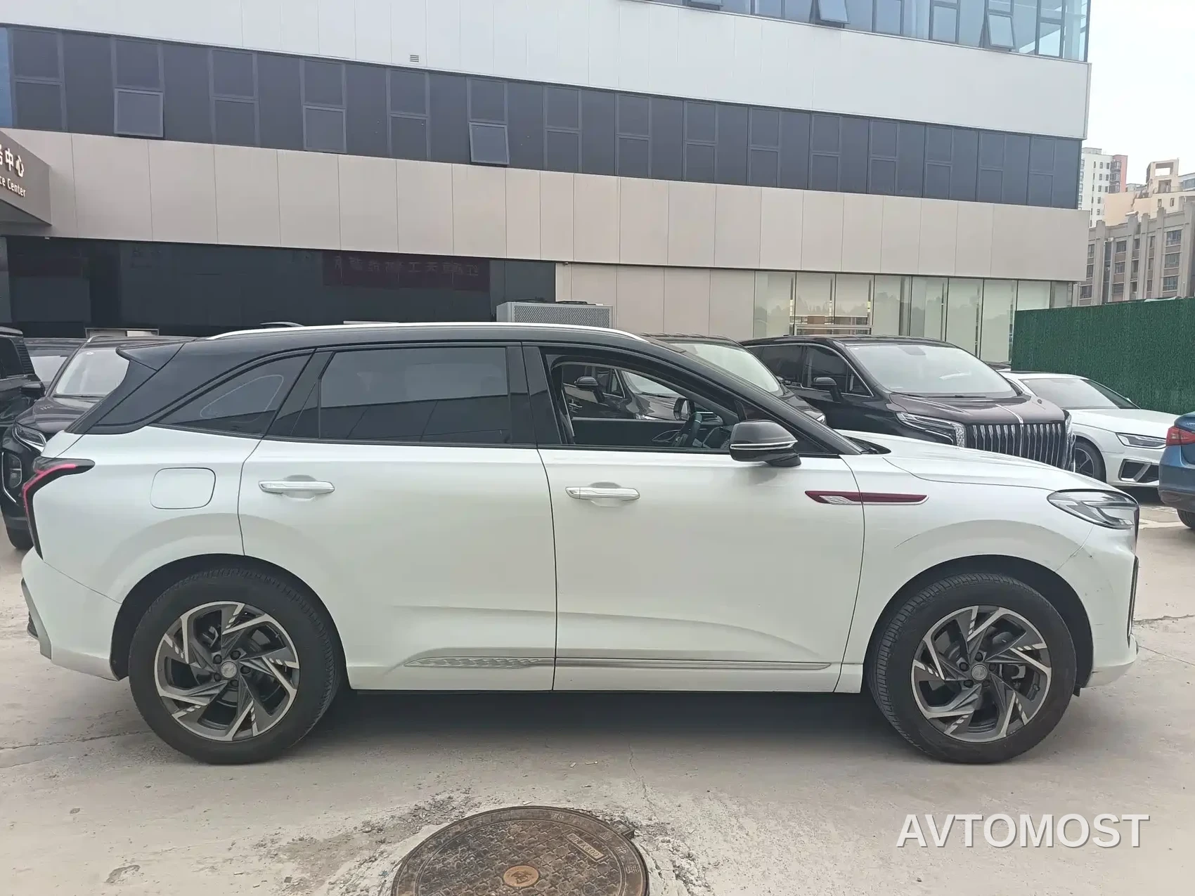 Hongqi HS3 PHEV 2024 PHEV 115km Power Edition — фото 4