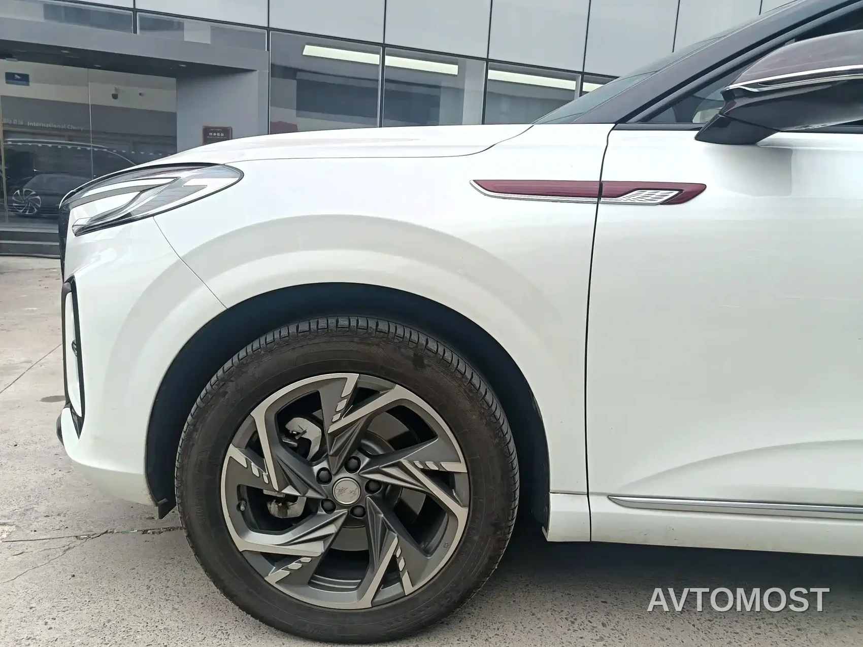 Hongqi HS3 PHEV 2024 PHEV 115km Power Edition — фото 13