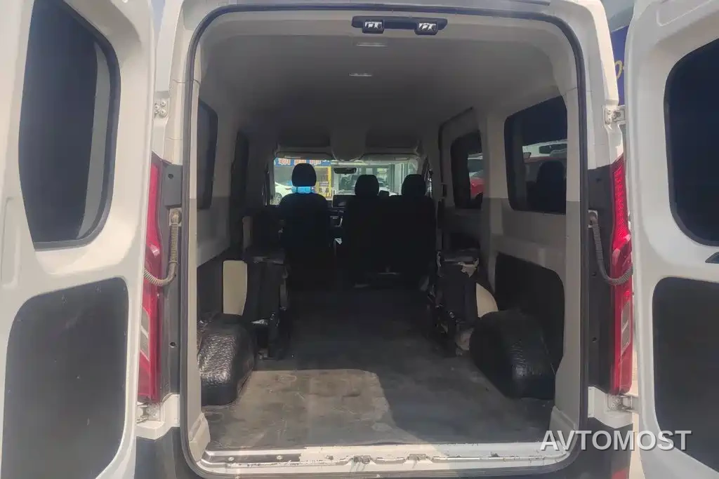 SAIC Maxus Xintu V90 2022 2.0T AMT Yunjie FWD Long Wheelbase High Roof Single Rear Tire 7-Seater — фото 4