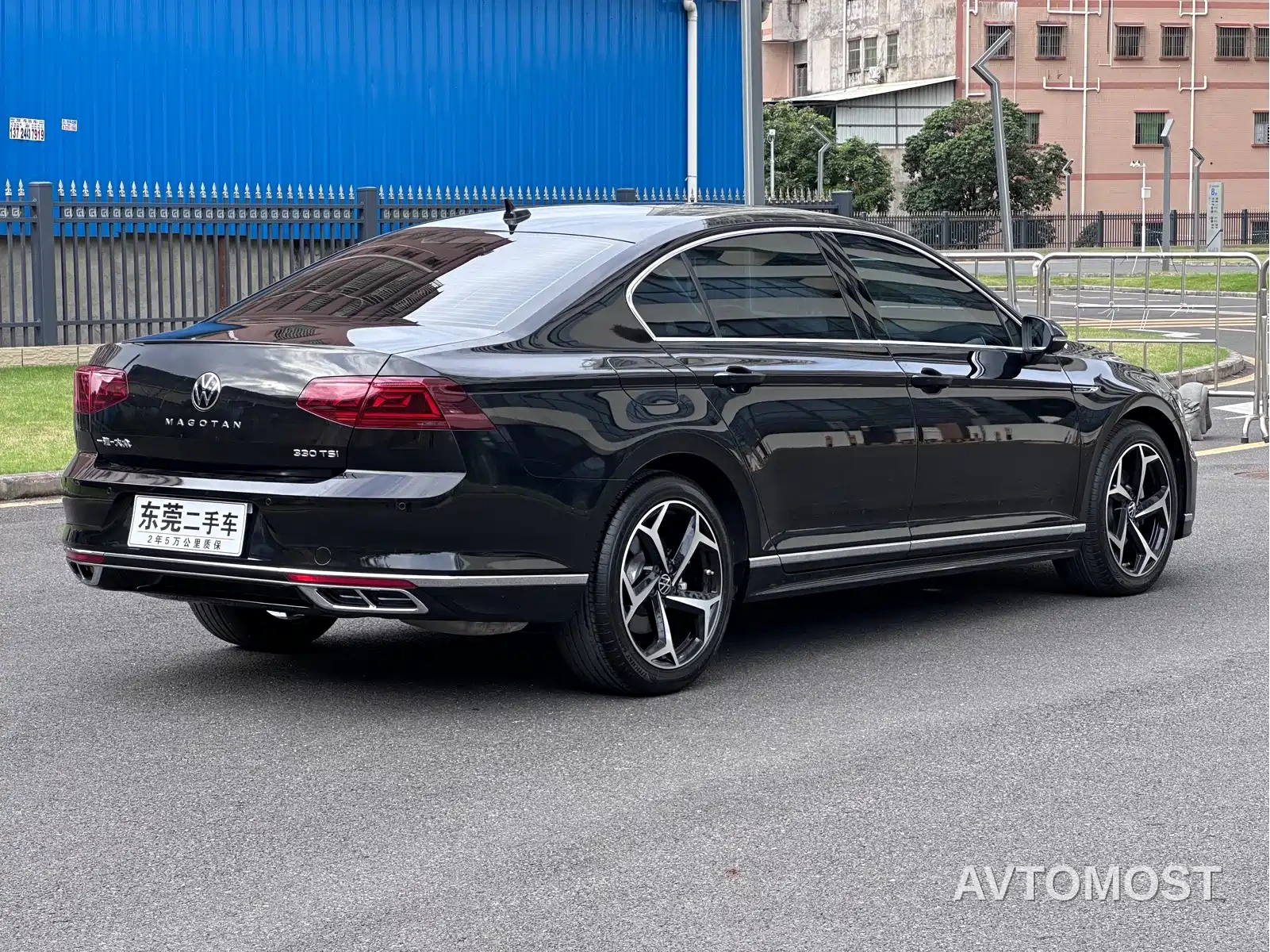 Volkswagen Magotan 2024 2 Million Units Public Sharing Edition 330TSI DSG Luxury — фото 9