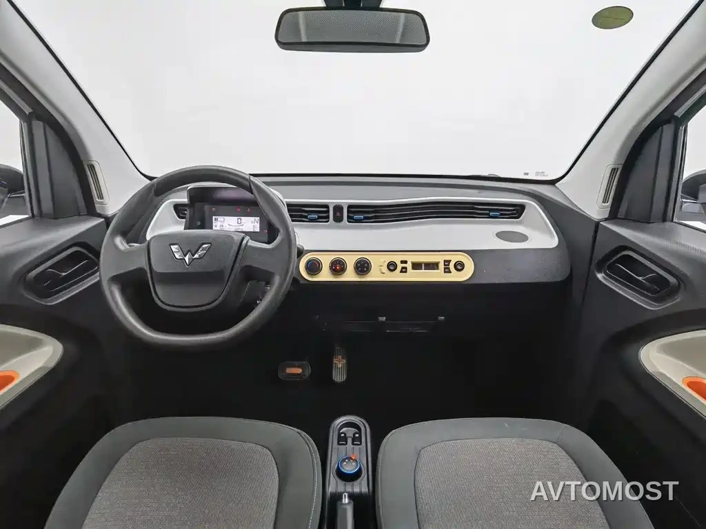 Wuling Motors Hongguang MINIEV 2020 Comfort Edition (LFP Battery) — фото 5