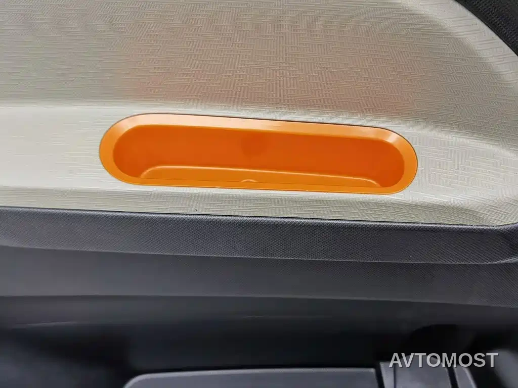 Wuling Motors Hongguang MINIEV 2020 Comfort Edition (LFP Battery) — фото 8