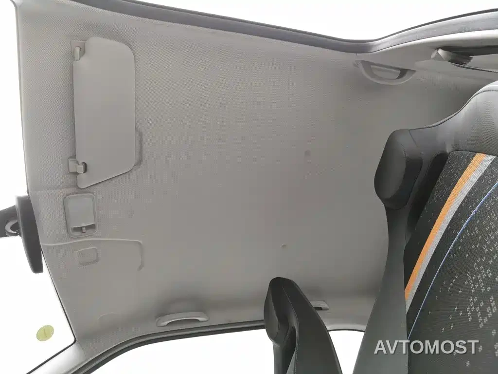 Wuling Motors Hongguang MINIEV 2020 Comfort Edition (LFP Battery) — фото 13