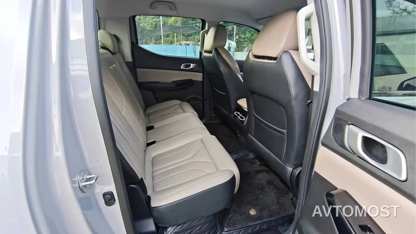 Changan Hunter 2024 Knight Edition Pilot Single-Motor Standard Box — фото 11