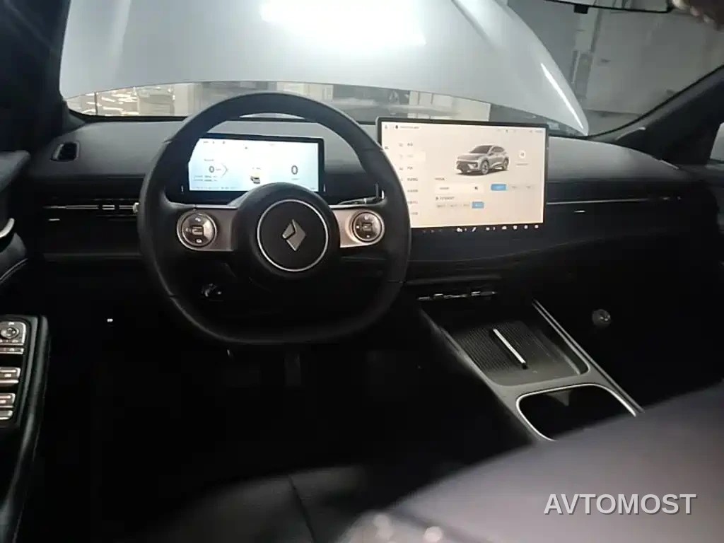 Baojun Yunhai 2024 140km Plug-in Hybrid — фото 10