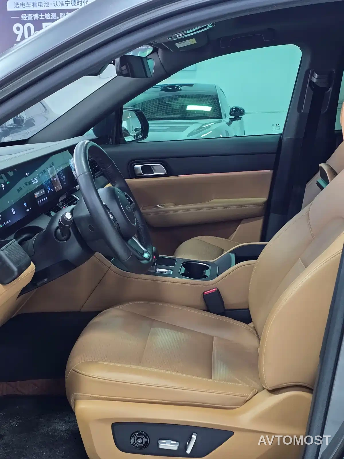Li ONE 2021 Extended Range 6-Seater — фото 3