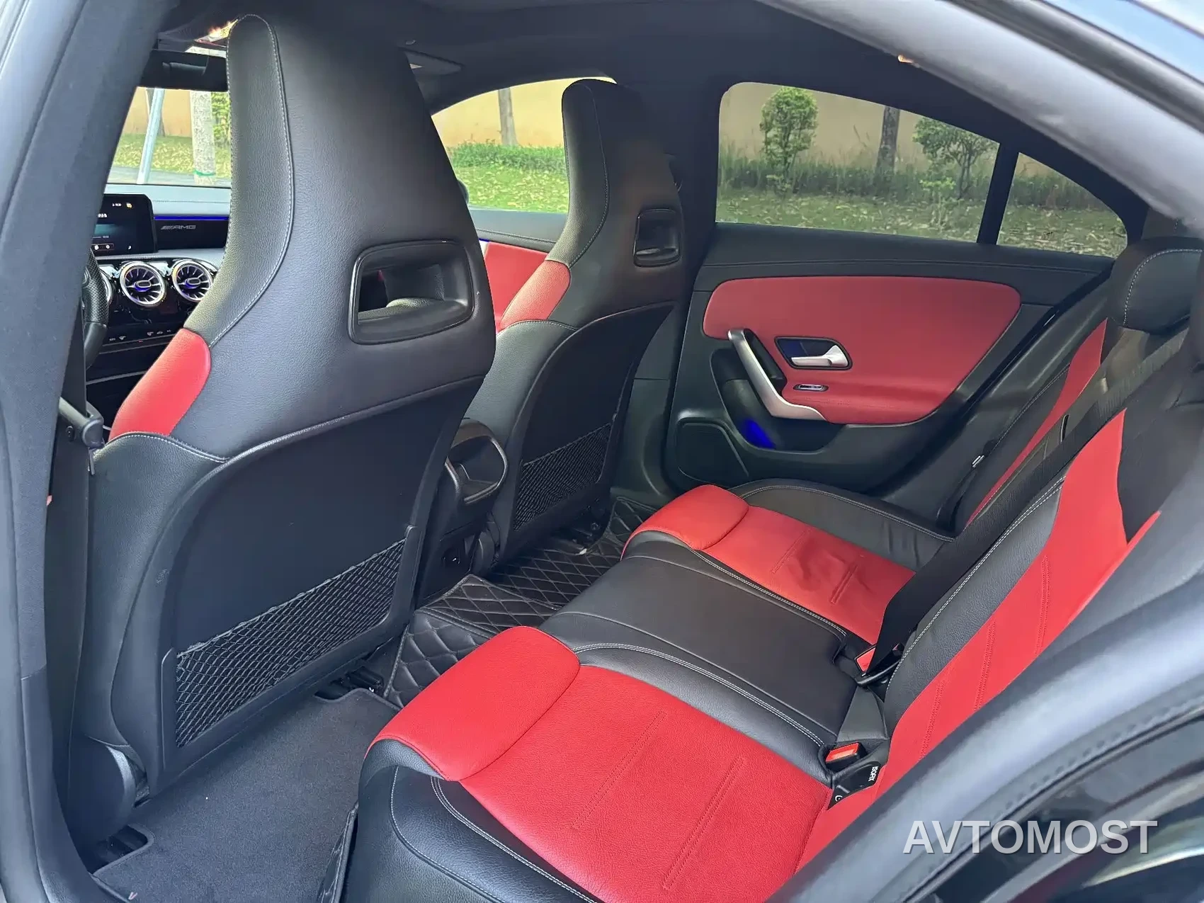 Mercedes-Benz CLA AMG 2022 AMG CLA 35 4MATIC — фото 7