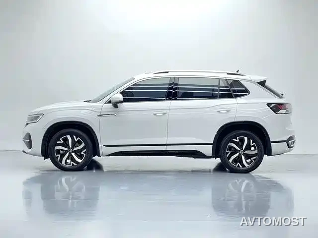 Volkswagen Tayron GTE Plug-in Hybrid 2023 280TSI Luxury Plus Advanced Edition — фото 7