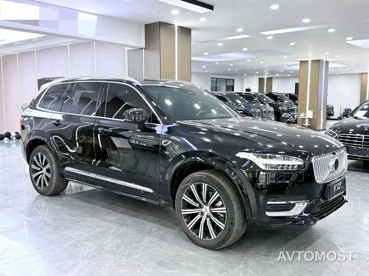 Volvo XC90 2025 B6 Smart Comfort Luxury 7-Seater — фото 3