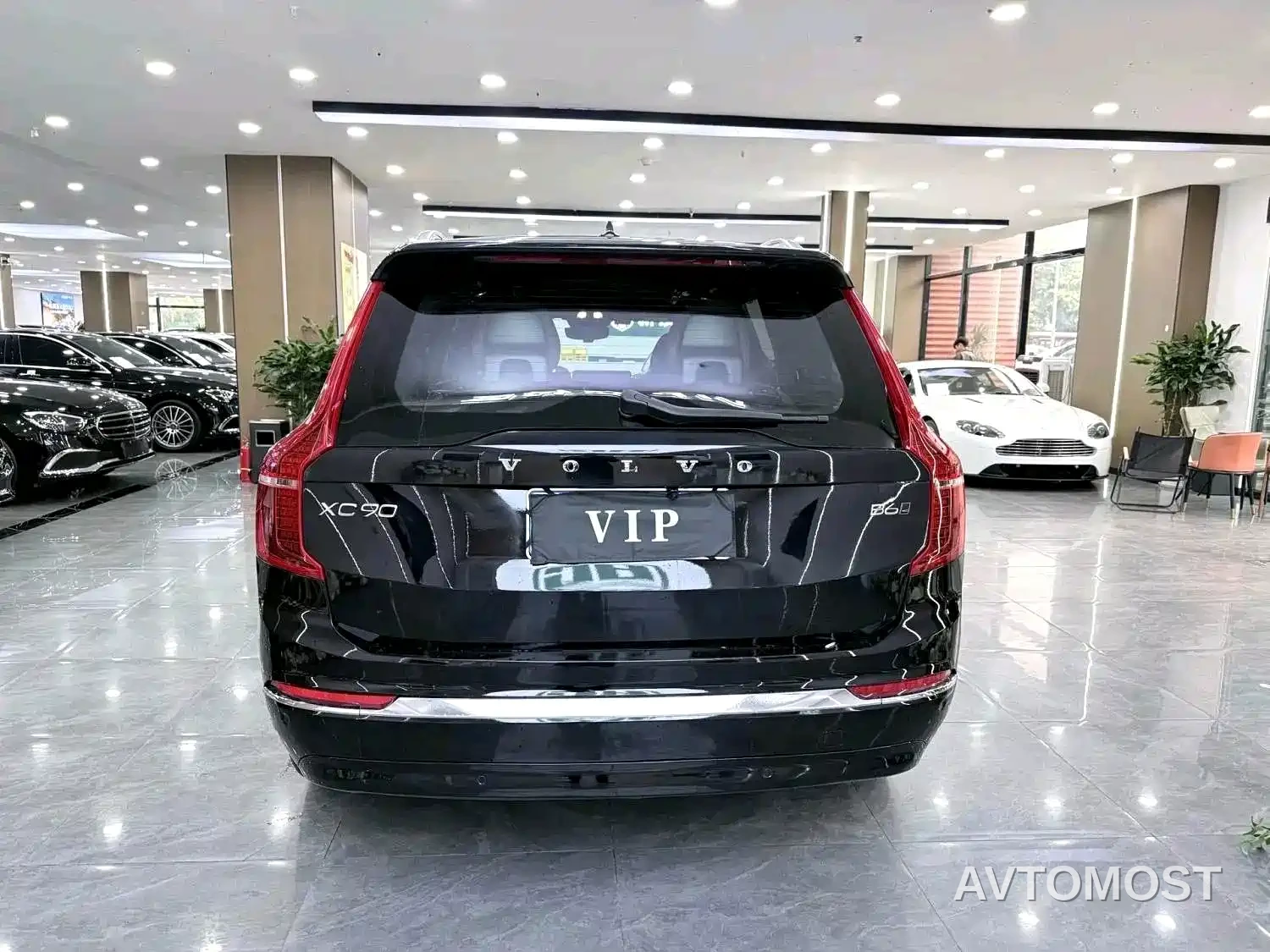 Volvo XC90 2025 B6 Smart Comfort Luxury 7-Seater — фото 8