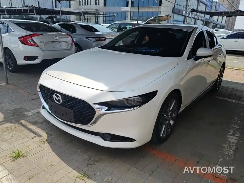 Mazda3 Axela 2021 2.0L Automatic Quality Shine — фото 1