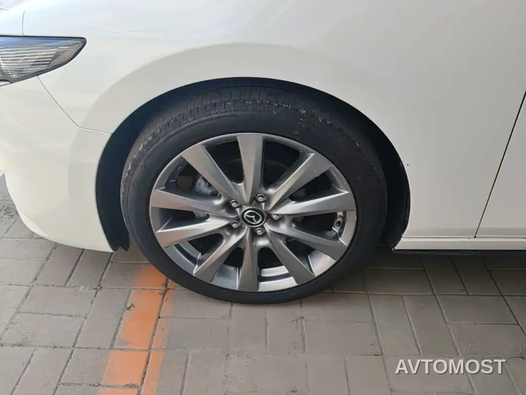 Mazda3 Axela 2021 2.0L Automatic Quality Shine — фото 22