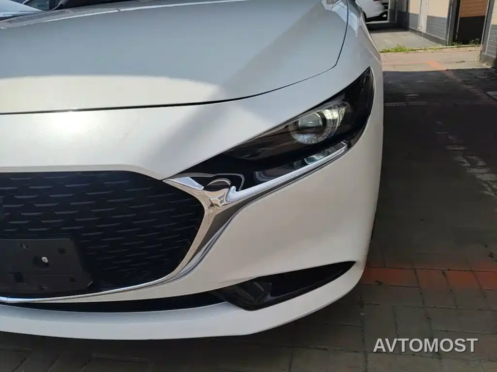 Mazda3 Axela 2021 2.0L Automatic Quality Shine — фото 23
