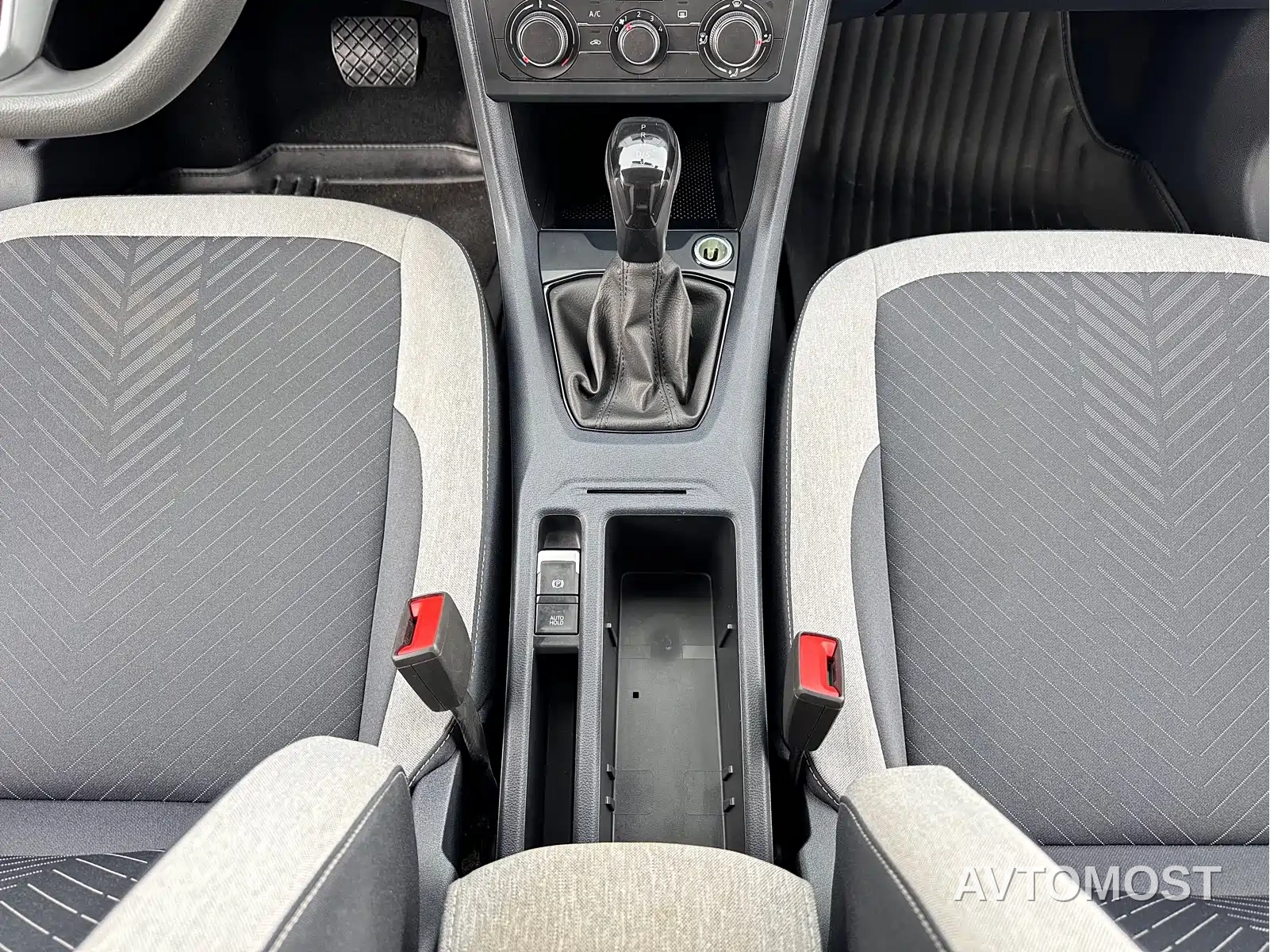 Volkswagen Tharu 2025 New Edge 1.5L Aspiration Edition — фото 10