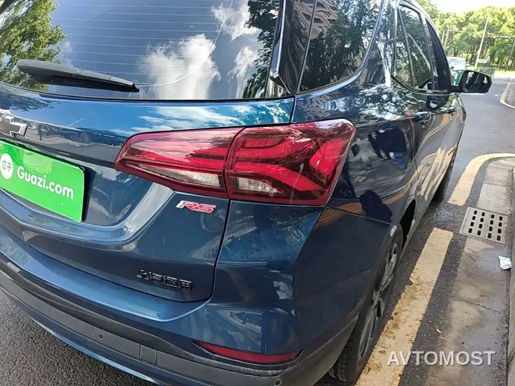 Chevrolet Equinox 2022 Mild Hybrid 550T RS 4WD Intelligent Defense Edition — фото 7