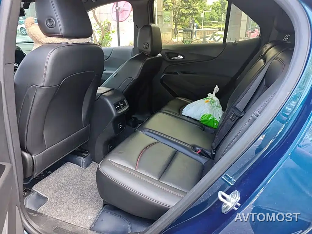 Chevrolet Equinox 2022 Mild Hybrid 550T RS 4WD Intelligent Defense Edition — фото 15