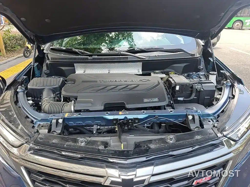Chevrolet Equinox 2022 Mild Hybrid 550T RS 4WD Intelligent Defense Edition — фото 18