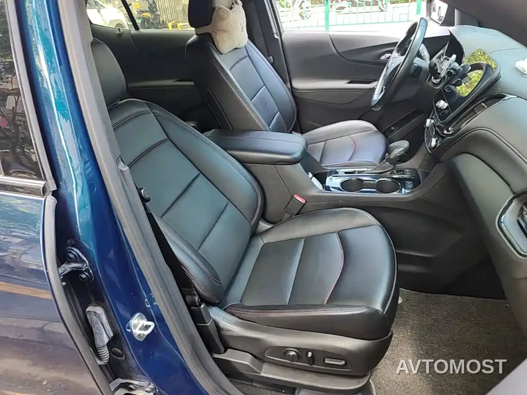 Chevrolet Equinox 2022 Mild Hybrid 550T RS 4WD Intelligent Defense Edition — фото 23