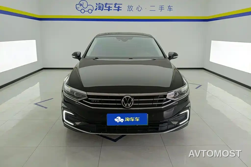 Volkswagen Magotan GTE Plug-in Hybrid 2020 GTE Premium Model — фото 2