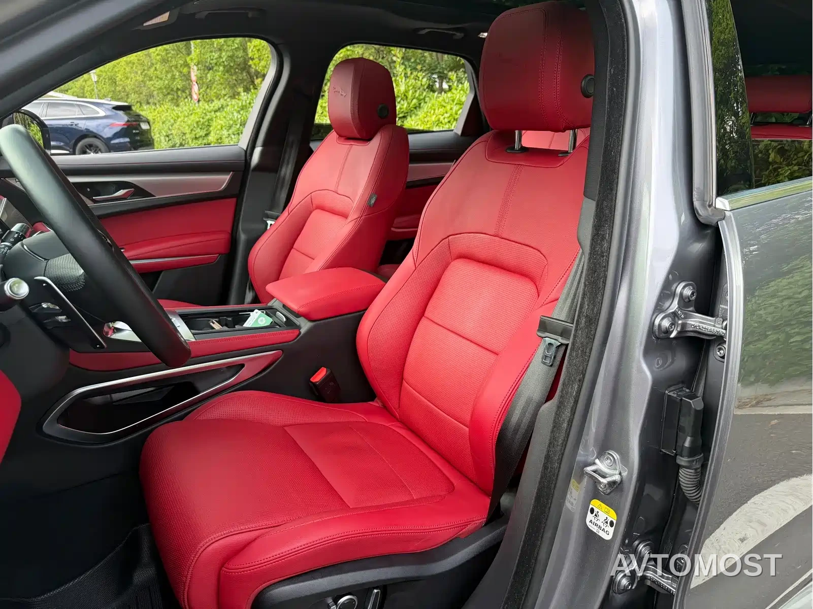 Jaguar F-PACE 2022 Model P340 R-Dynamic SE — фото 11