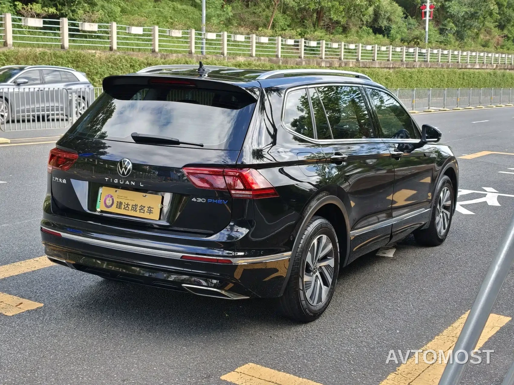 Volkswagen Tiguan L PHEV 2021 430PHEV Plug-in Hybrid Flagship — фото 4