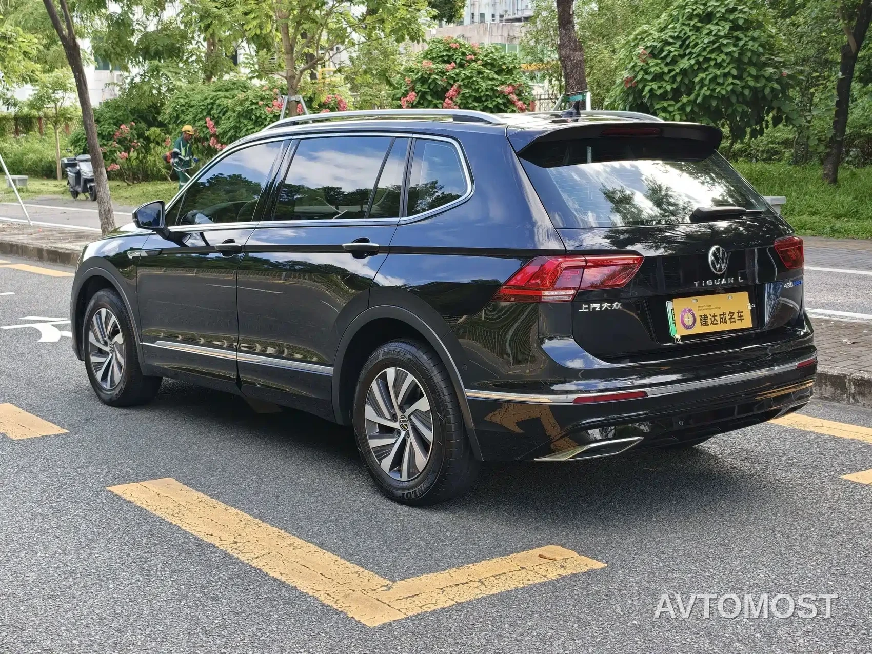 Volkswagen Tiguan L PHEV 2021 430PHEV Plug-in Hybrid Flagship — фото 6