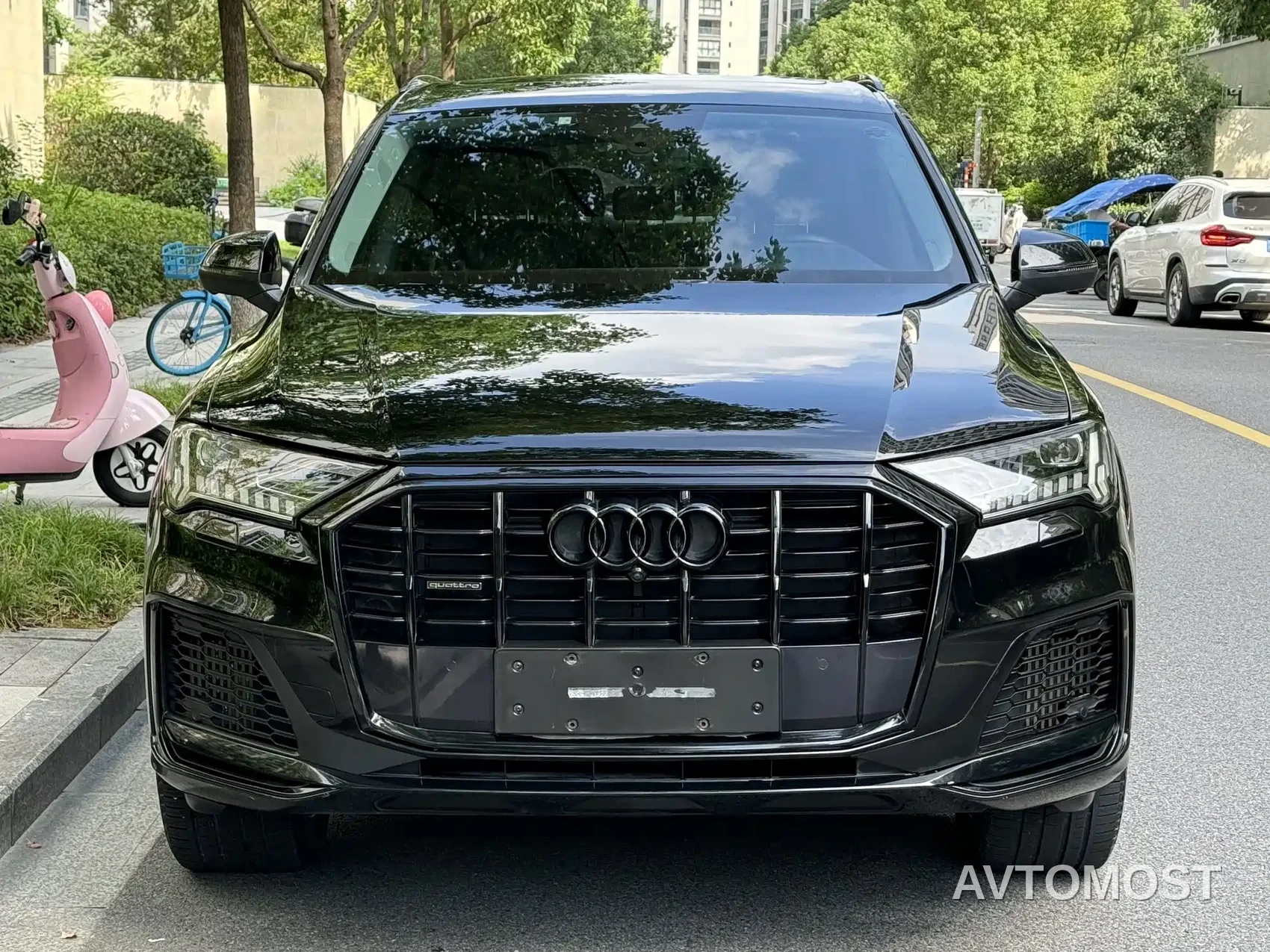 Audi Q7 2022 55 TFSI quattro S line Premium — фото 2