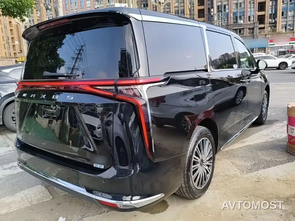 SAIC Maxus Dajia 9 2024 Super Hybrid Extended Range Alpine Edition 7-Seater — фото 7
