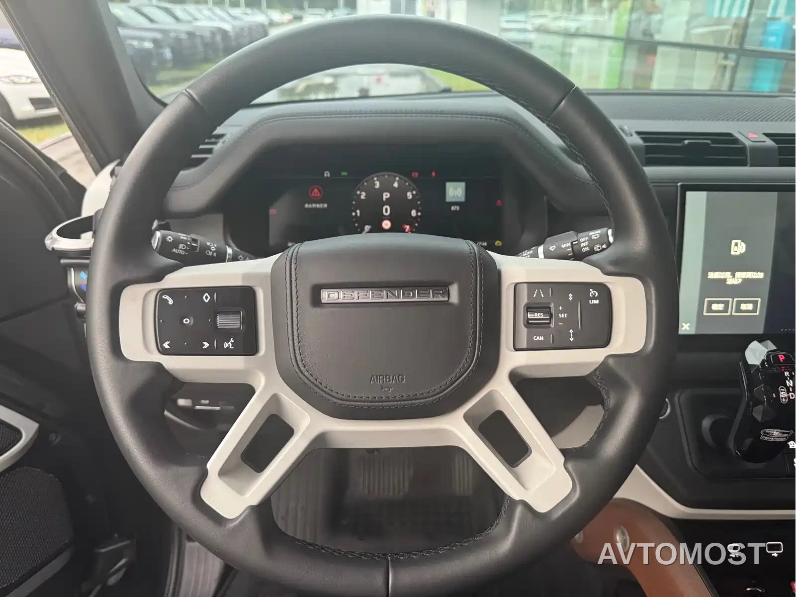 Land Rover Defender 2023 Facelift 110 3.0T P400 X-DYNAMIC HSE — фото 15