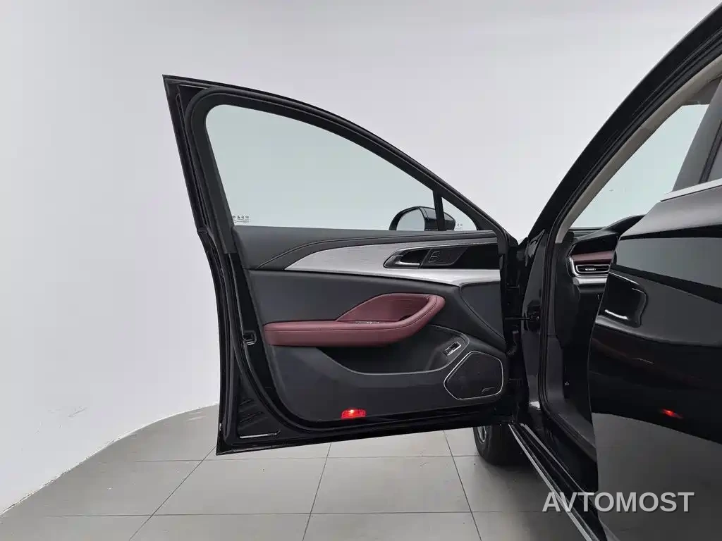 Hongqi H5 PHEV 2025 130 Super Hybrid Edition — фото 7