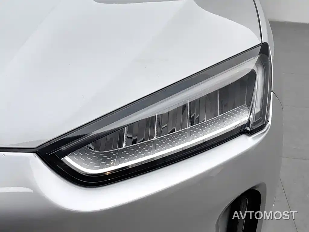 AITO M5 2022 Extended Range AWD Performance Edition — фото 5