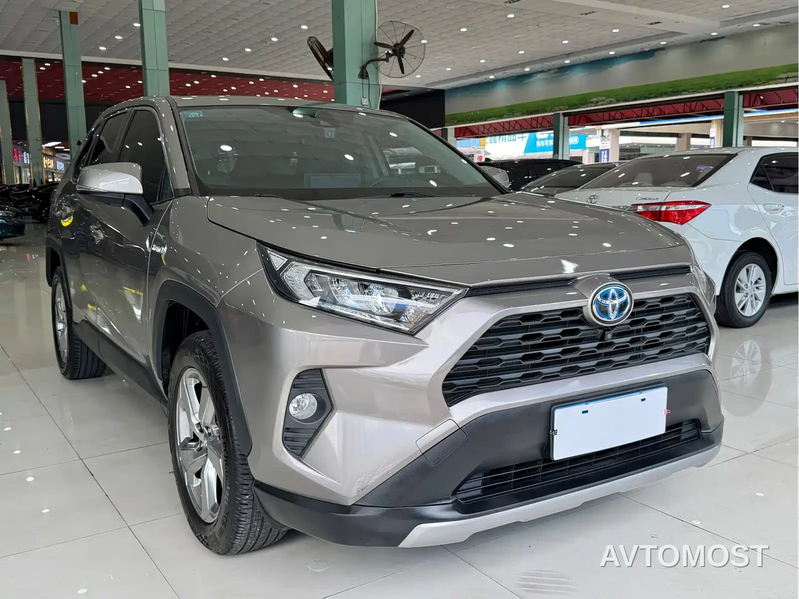 Toyota RAV4 Rongfang 2022 Hybrid 2.5L E-CVT 2WD Elite Edition — фото 3