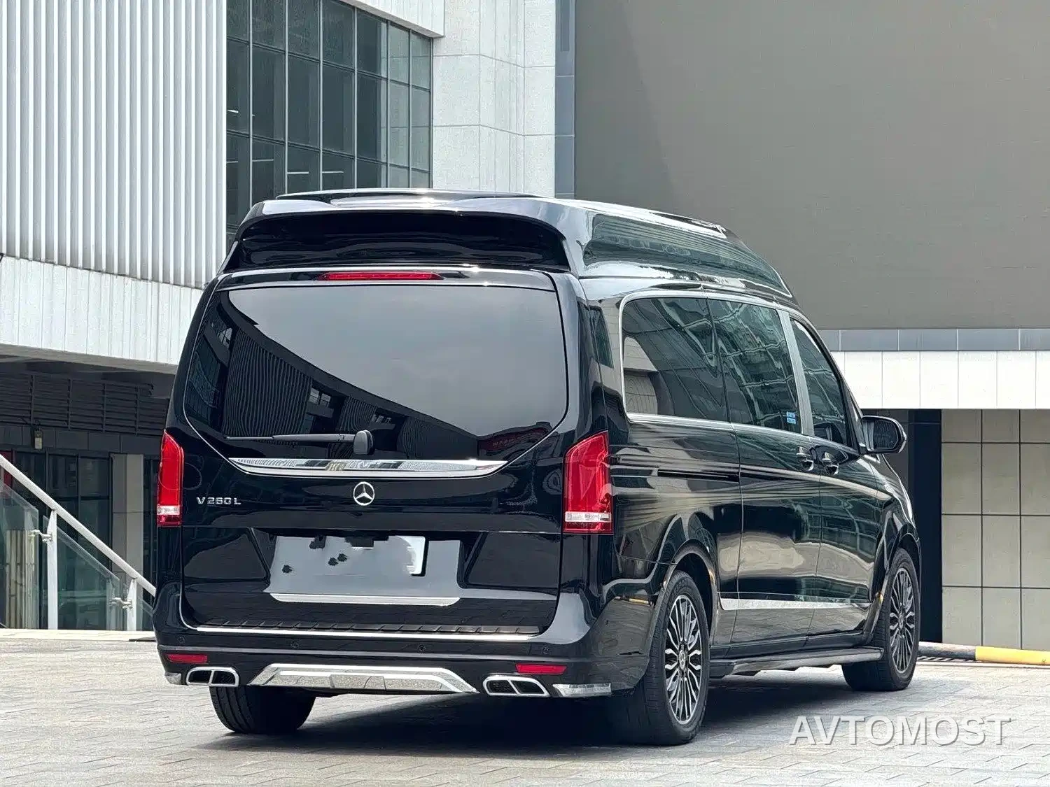 Mercedes-Benz V-Class 2022 V 260 Prestige Edition — фото 10