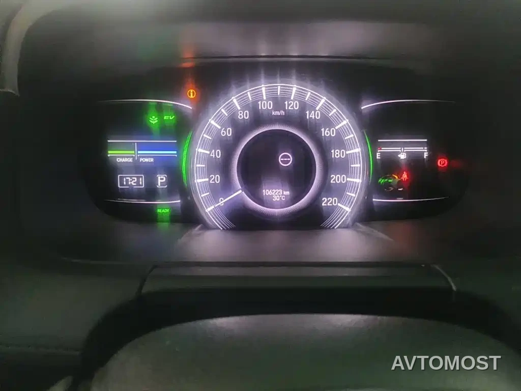 Honda Odyssey 2019 2.0L Sharp·Smooth Edition — фото 4