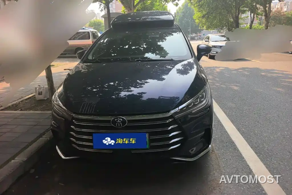 BYD Song MAX New Energy 2022 DM-i 105KM Executive Edition — фото 2