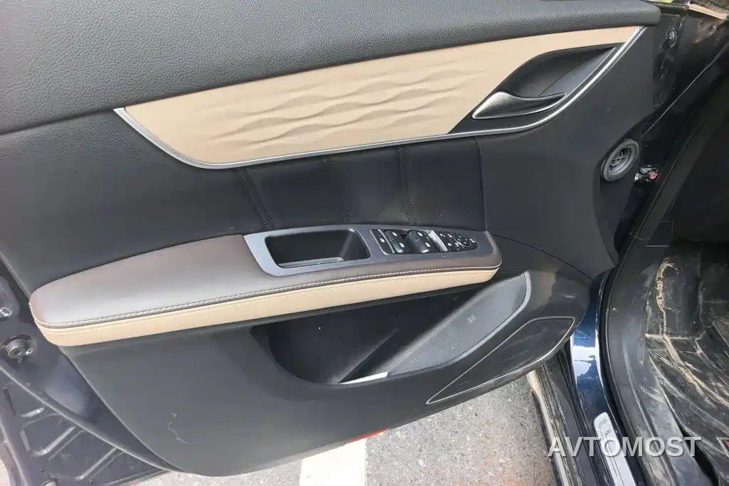 BYD Song MAX New Energy 2022 DM-i 105KM Executive Edition — фото 7