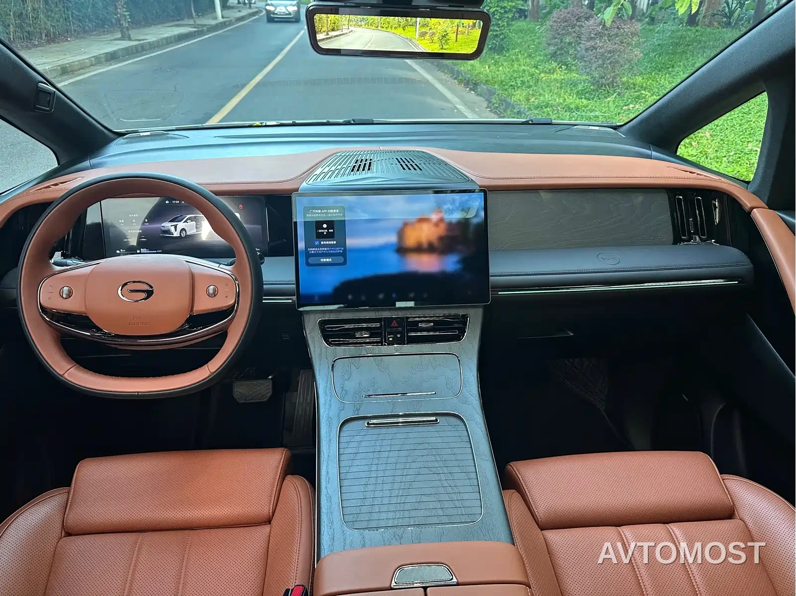 GAC Trumpchi Xiangwang M8 2025 Model QianKun Series Ultra First Class — фото 5