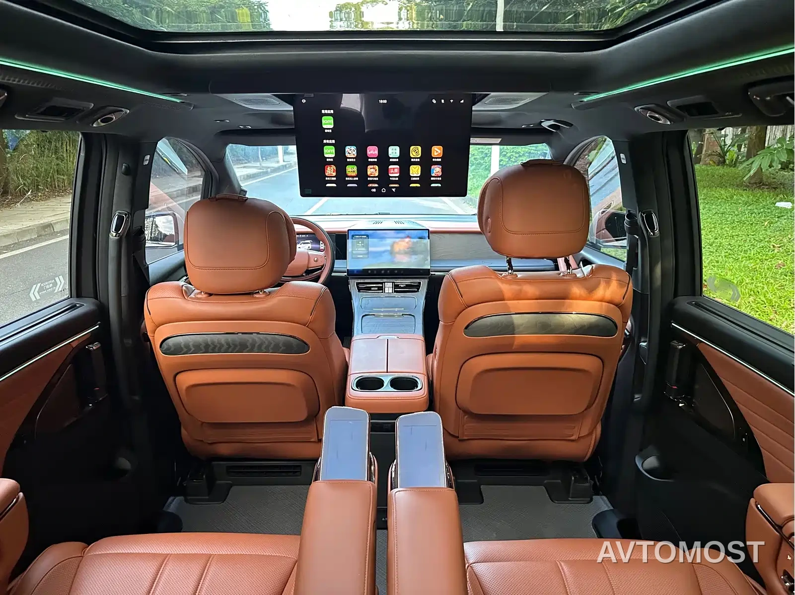 GAC Trumpchi Xiangwang M8 2025 Model QianKun Series Ultra First Class — фото 8