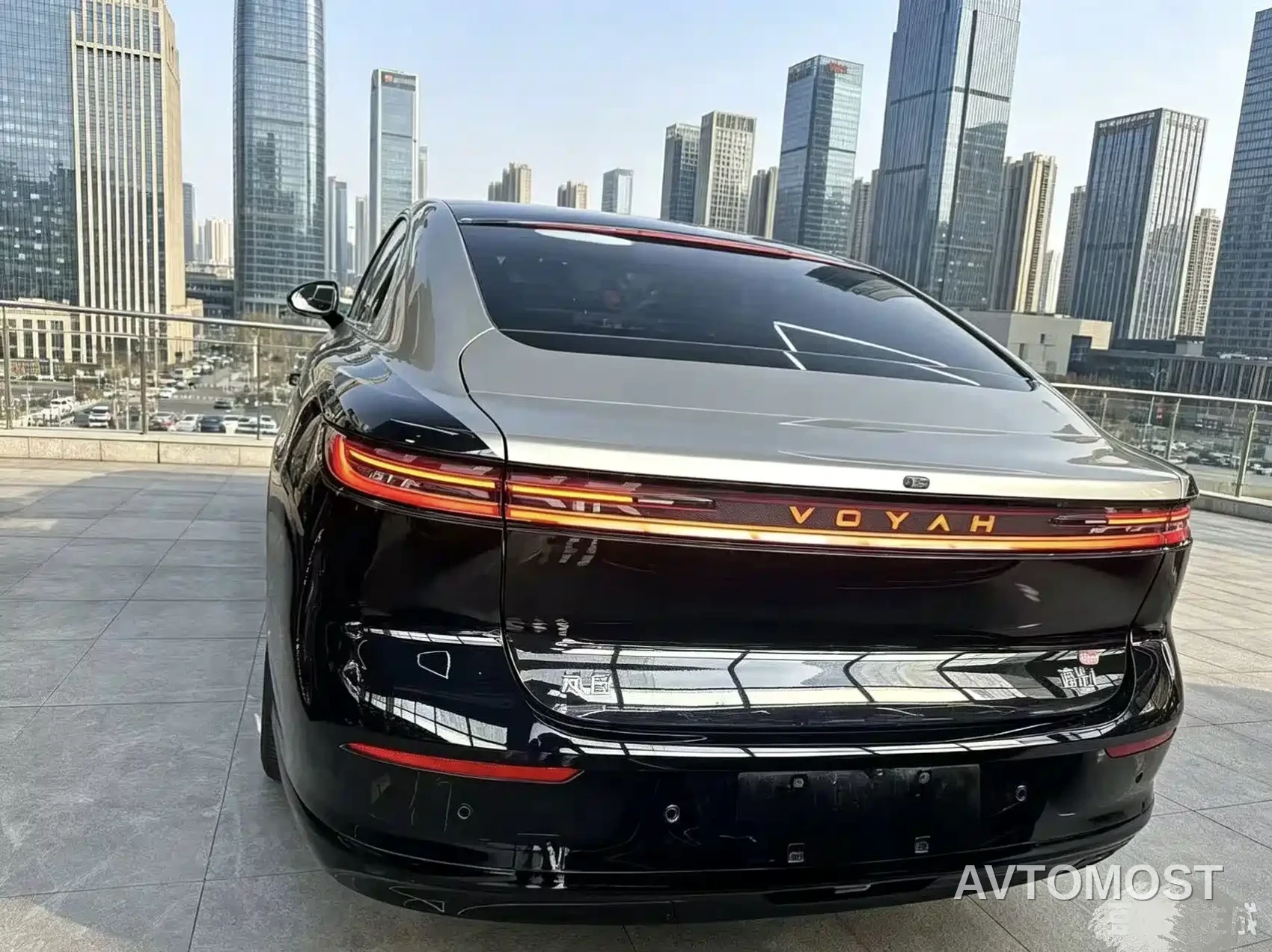 VOYAH Zhuiguang L 2025 Mid-configuration Model — фото 3