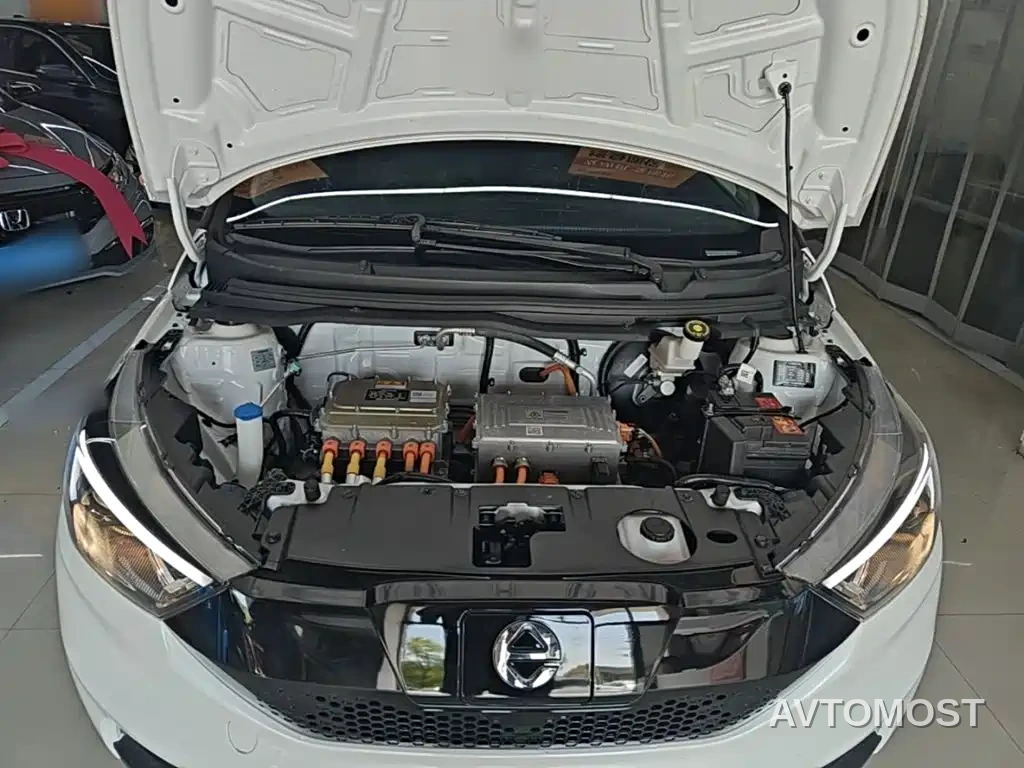 JMCG New Energy Yizhi EV3 2021 Mini Radar Yue Run Model — фото 14