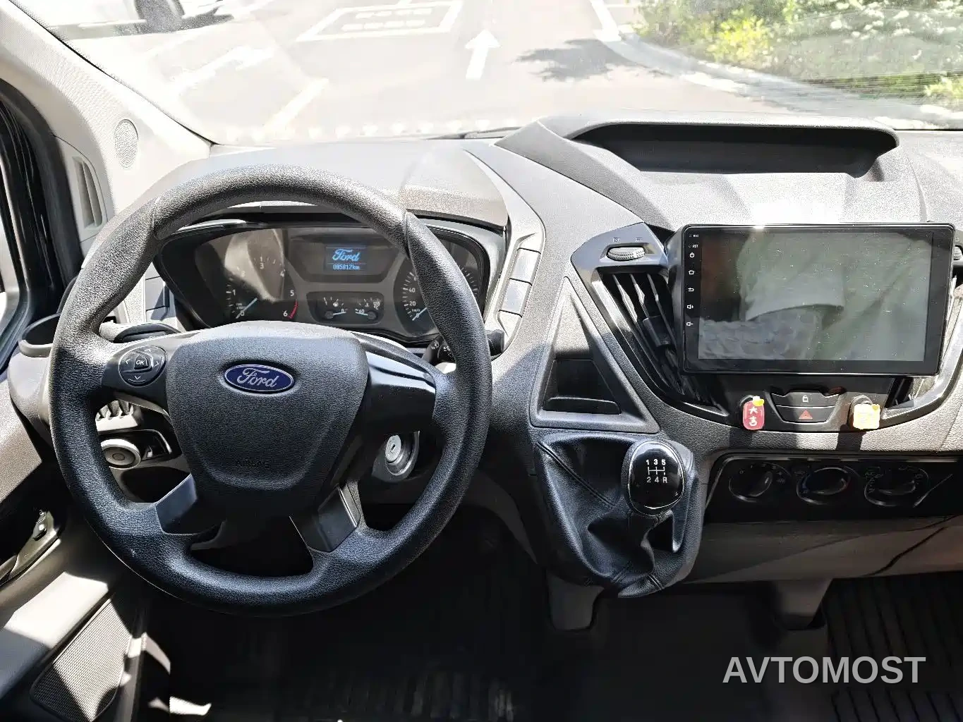 Ford Transit 2020 2.0T Diesel Multi-purpose Commercial Vehicle Medium Wheelbase Low Roof Dual Swing Doors China VI — фото 12