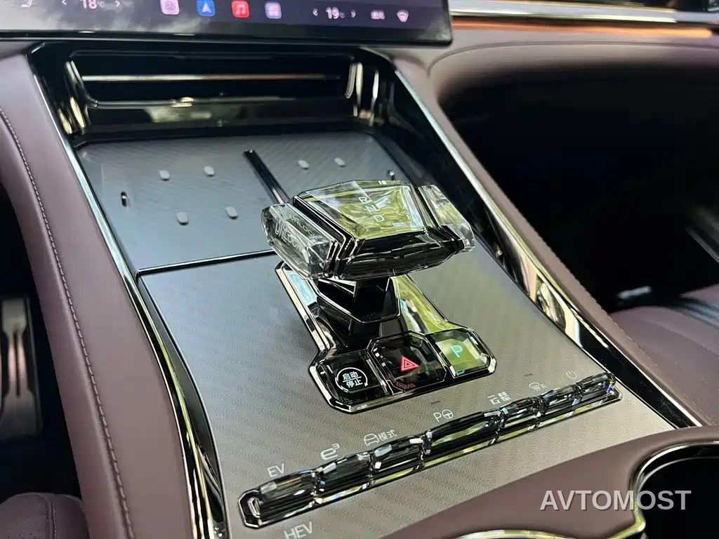 Denza Z9GT 2024 Model 1100 AWD Pro Edition — фото 6