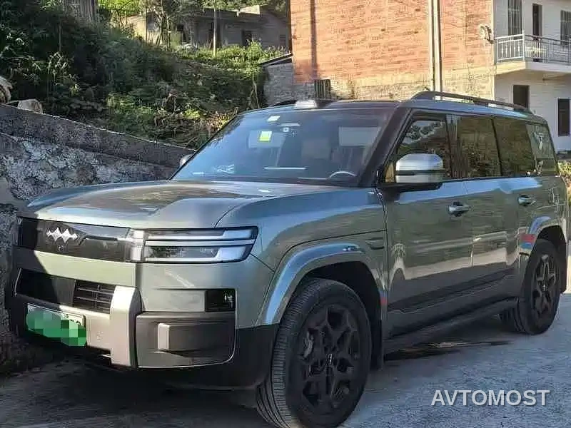 Fang Cheng Bao Titanium 7 2025 AWD Base Model — фото 1