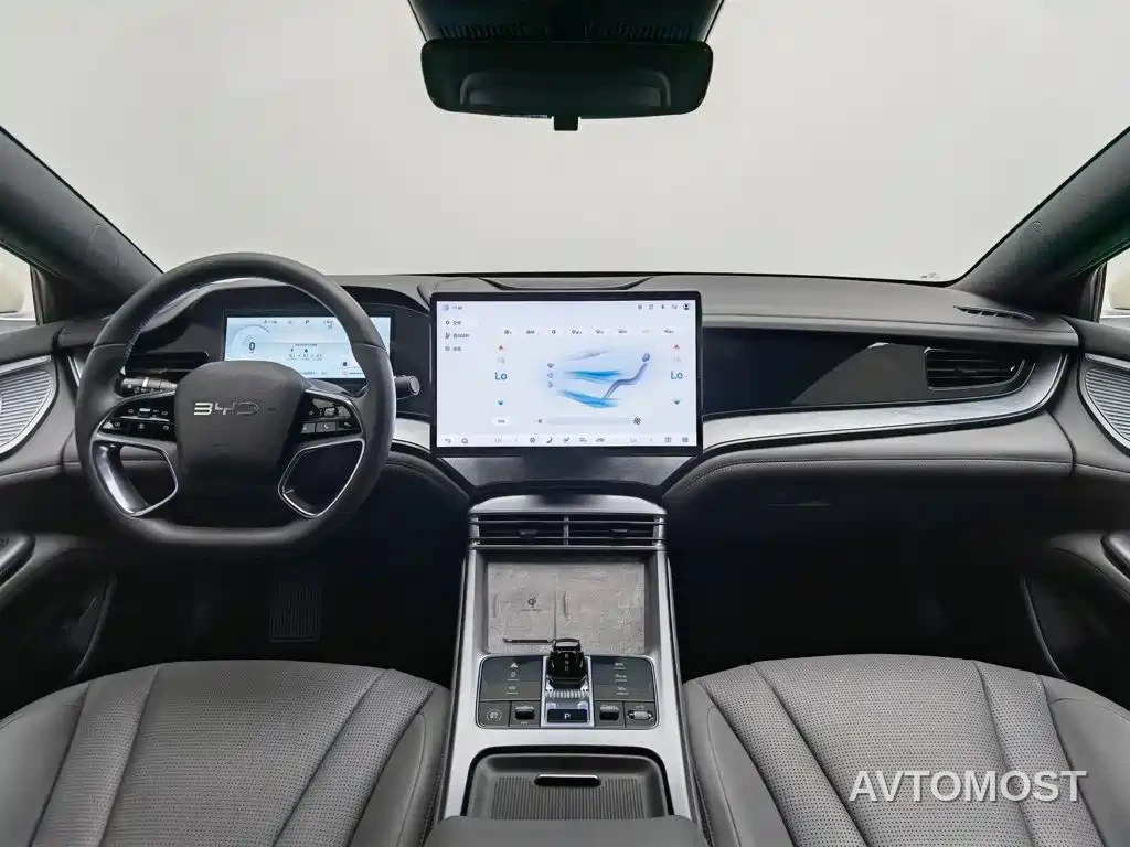 BYD Seal 2024 Glory Edition DM-i 1.5L 121km Luxury — фото 4