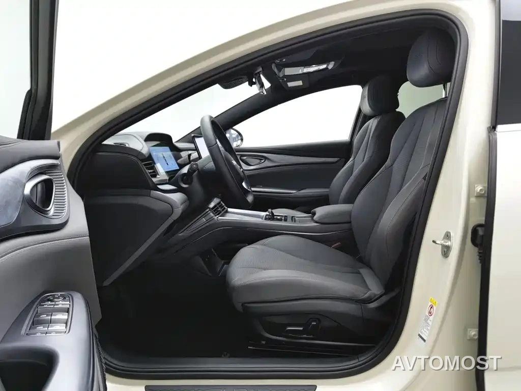 BYD Seal 2024 Glory Edition DM-i 1.5L 121km Luxury — фото 8
