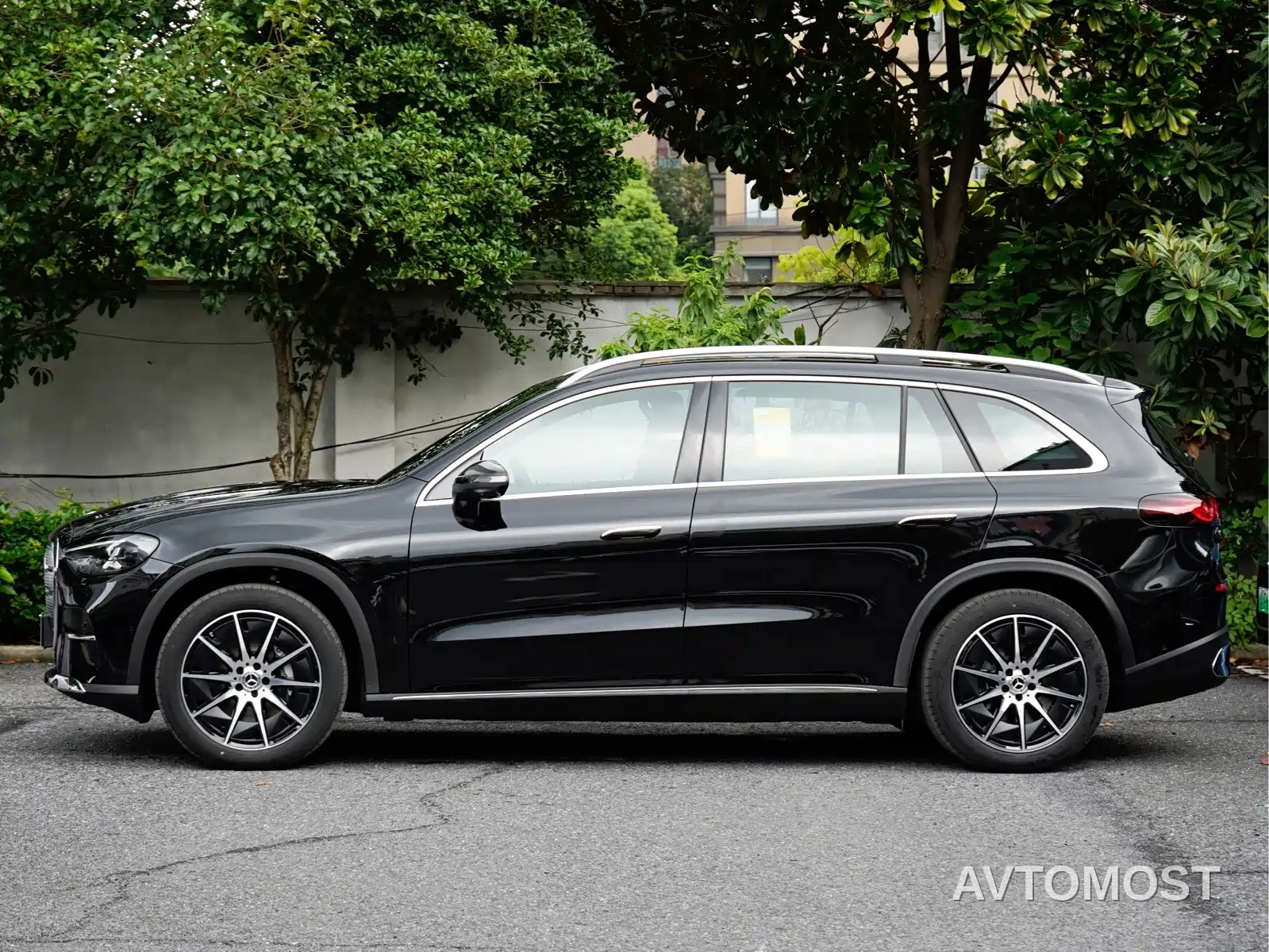 Mercedes-Benz GLC New Energy — фото 3