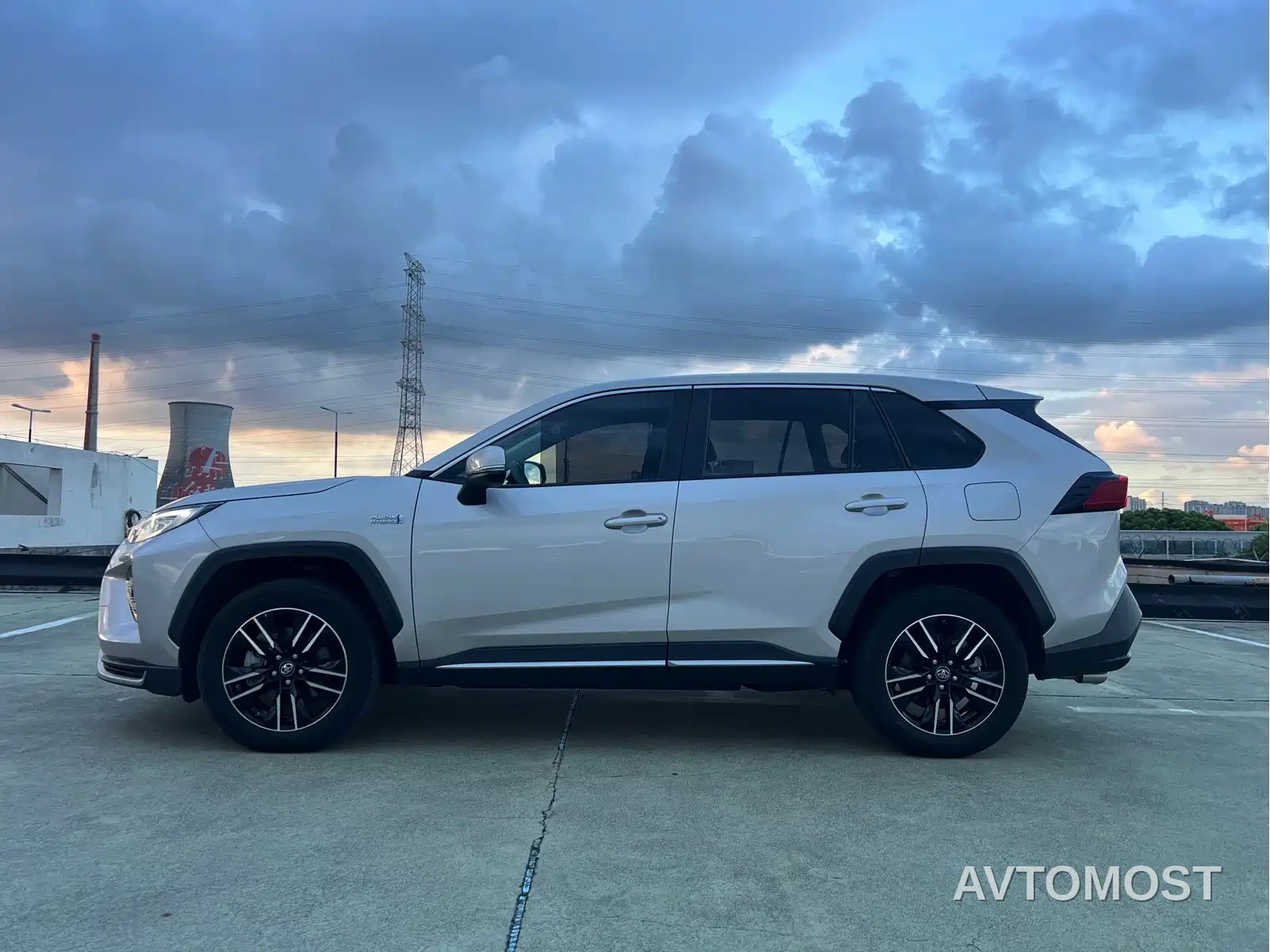 Toyota Wildlander New Energy 2021 High Performance 2.5L 2WD Power Edition — фото 3